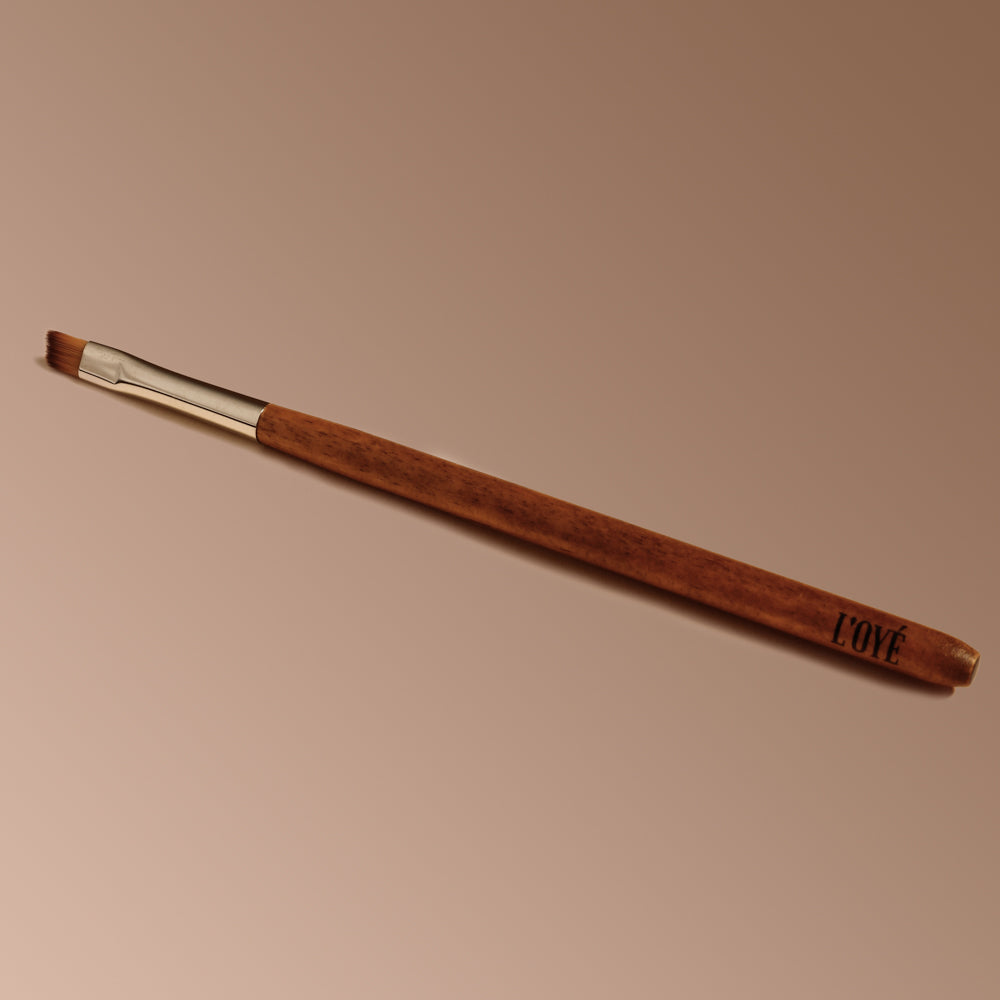 Angled Brow & Liner (B09)