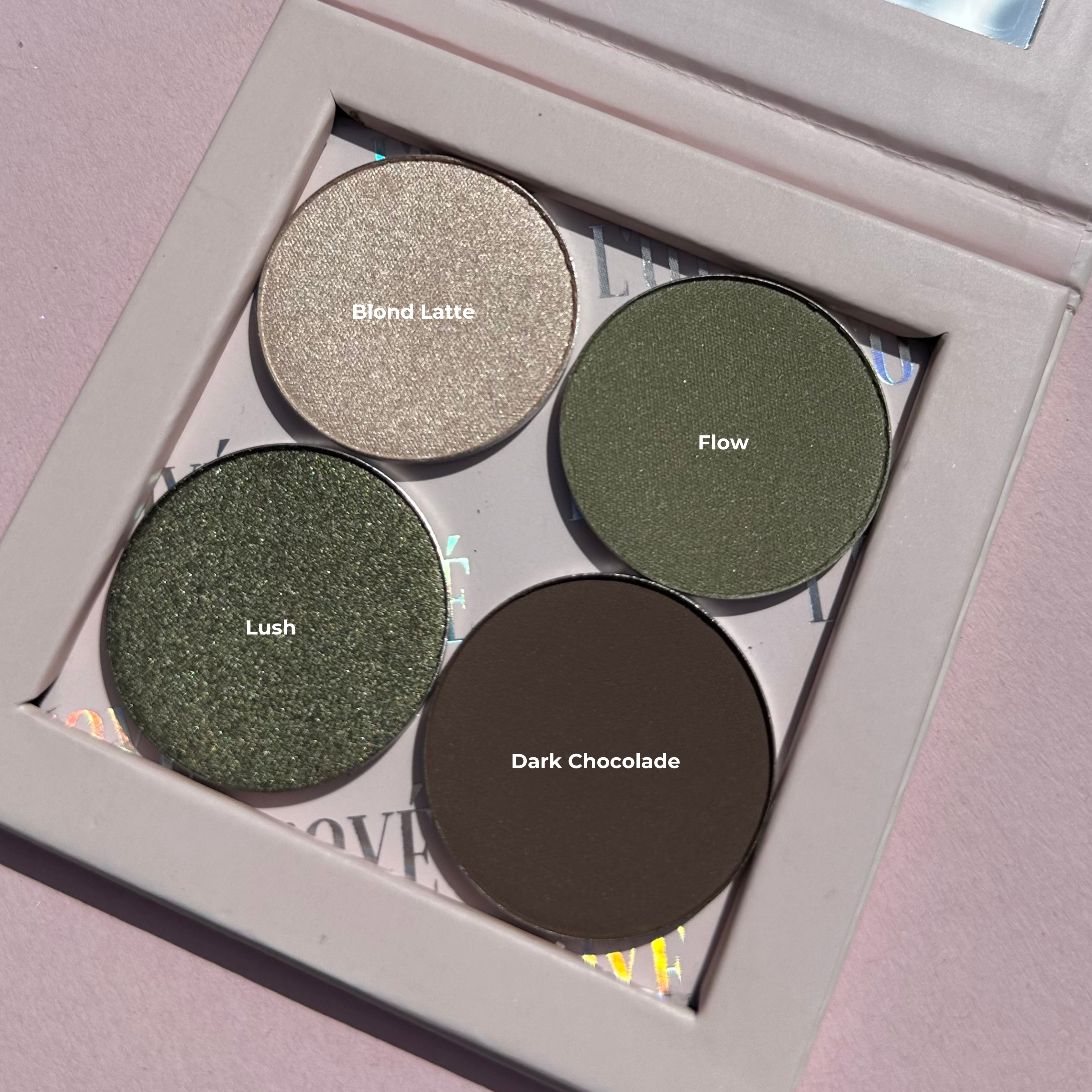 Pressed Eyeshadow Set - Gossip Queen