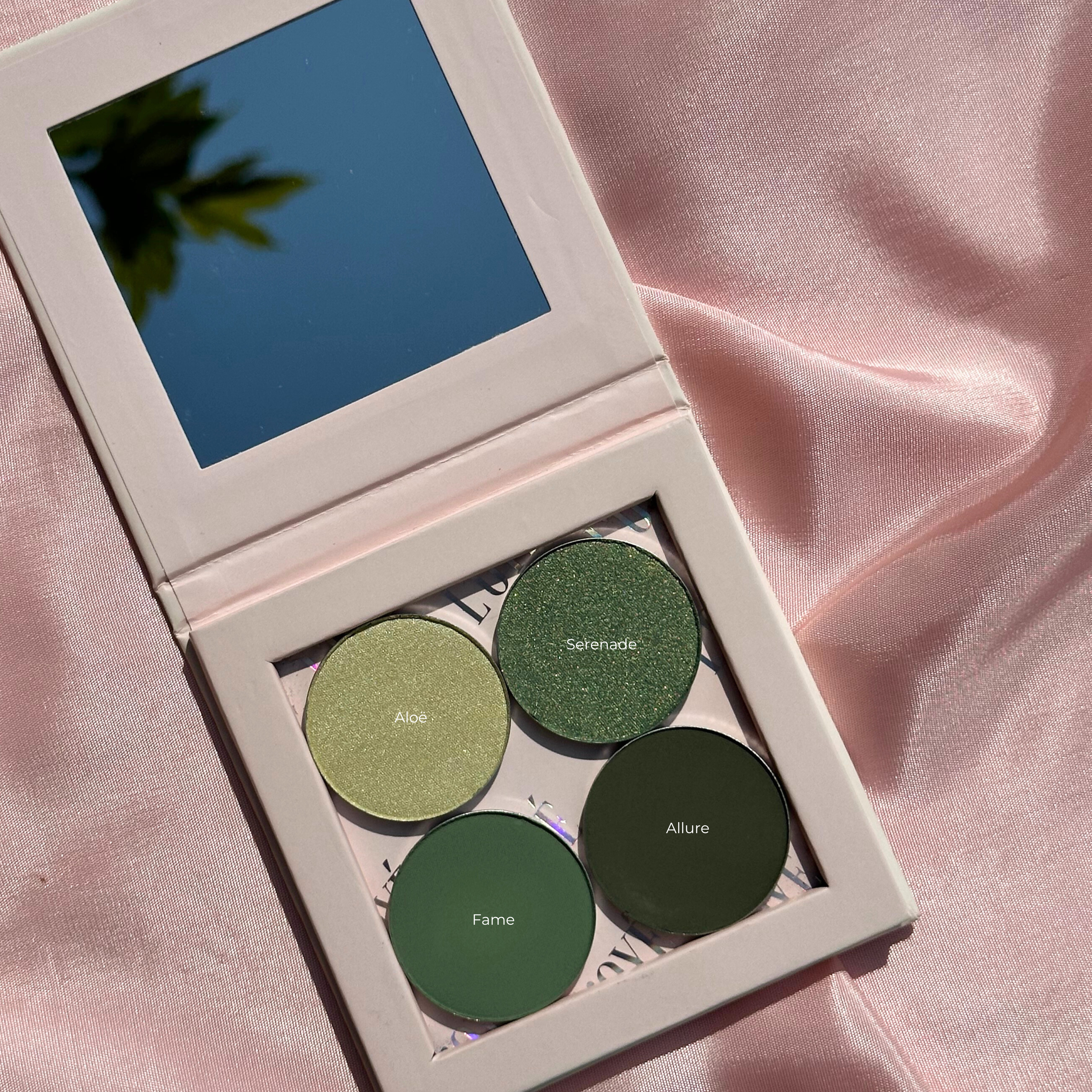 Pressed Eyeshadow Set - Fame has Allure