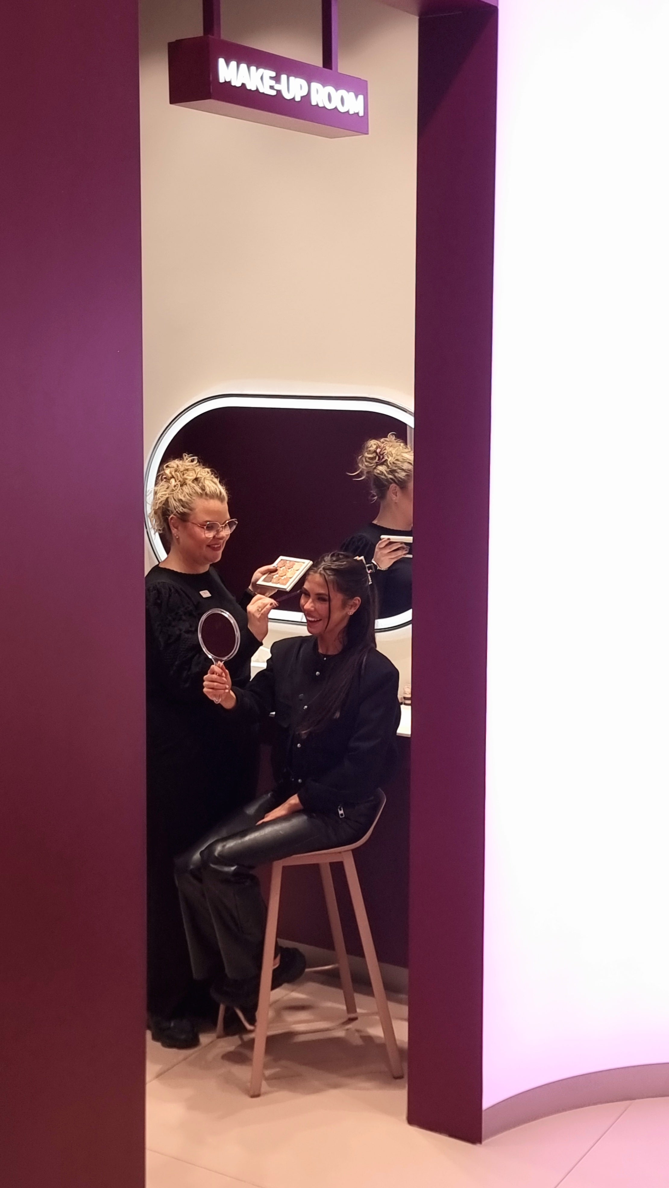 Full Glam Make-up | Sit & Relax