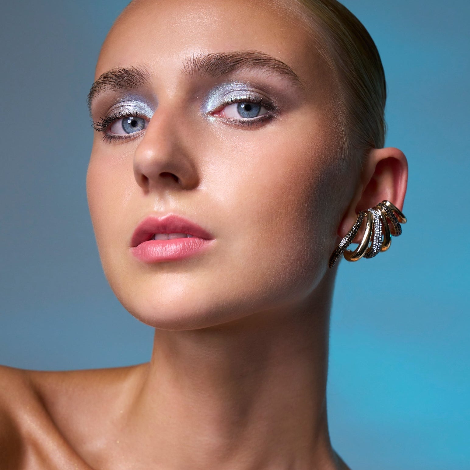 Seasonal Glam | Sit & Relax