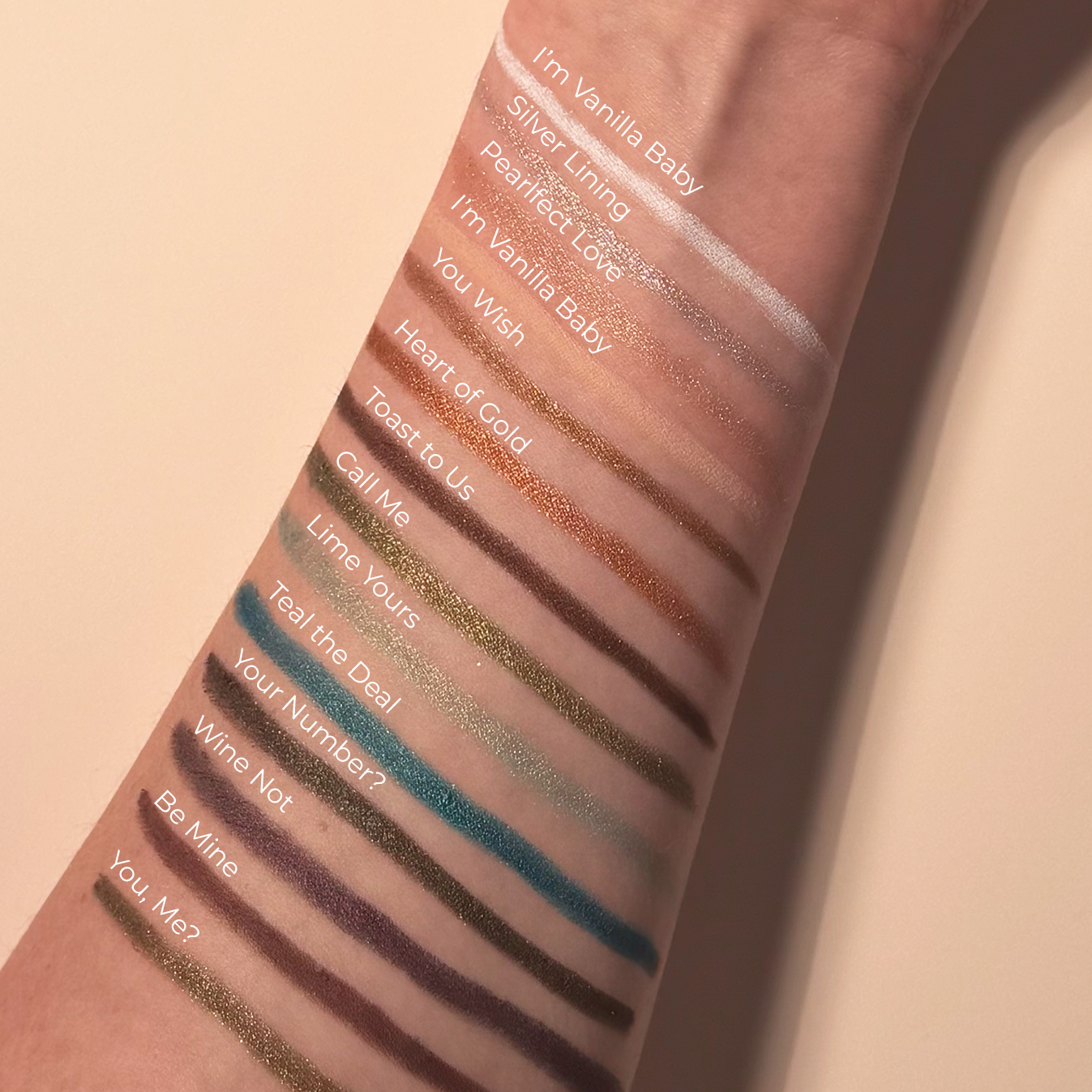 Smooth Pick-up Eyeliner Silver Lining