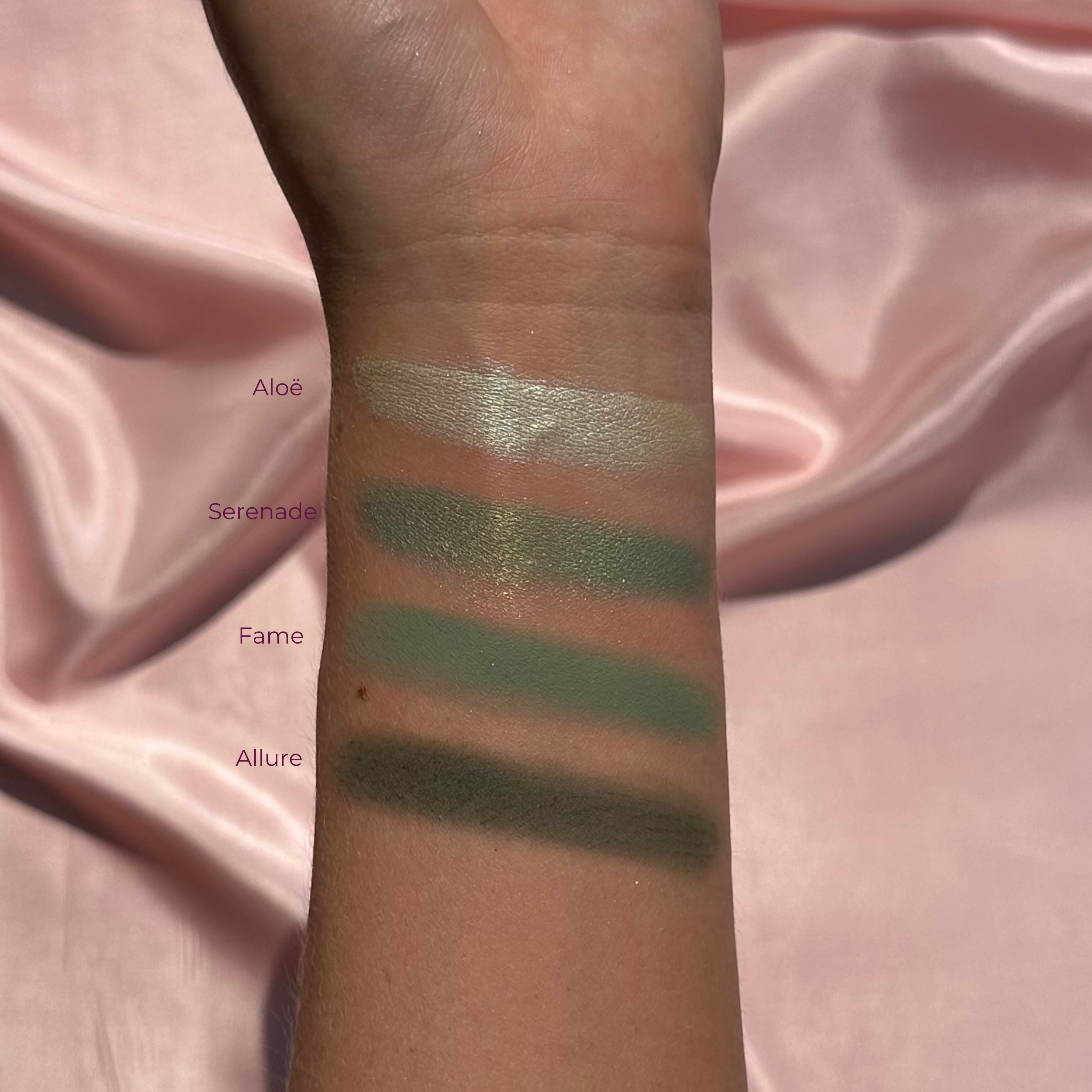 Pressed Eyeshadow Set - Fame has Allure