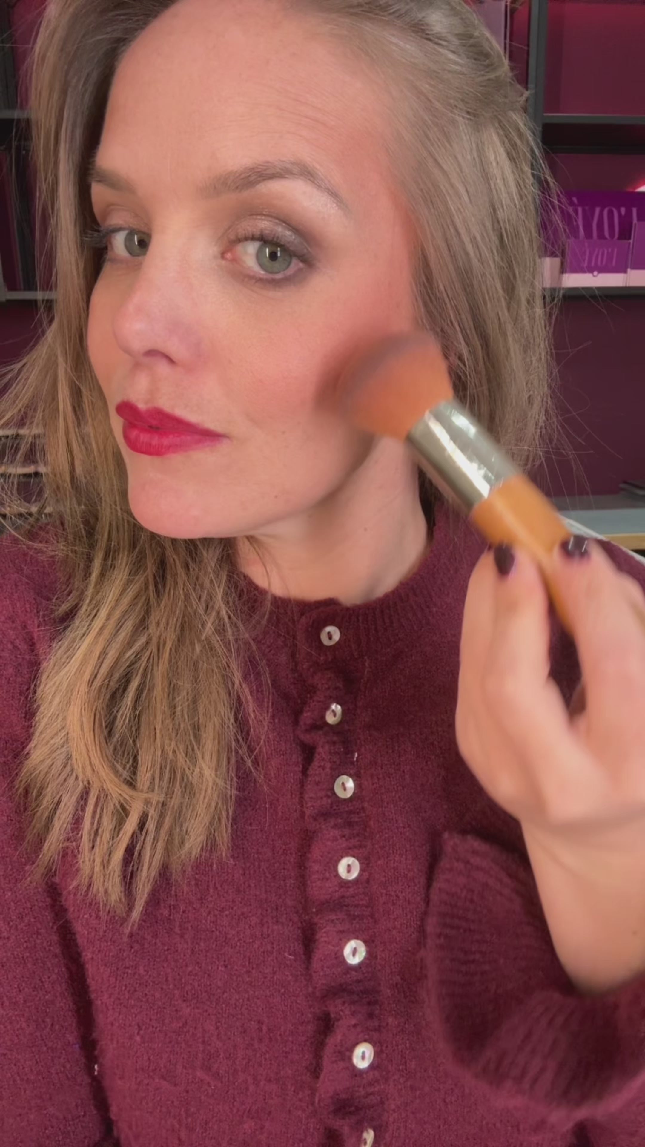 Video laden: Mineral Blush Breathless