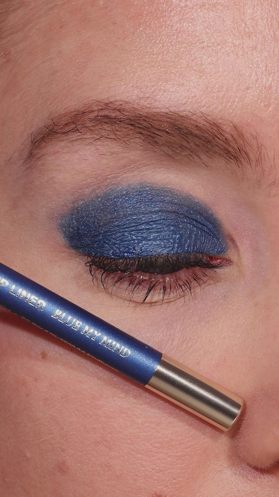 Smooth Pick-up Eyeliner Blue my Mind