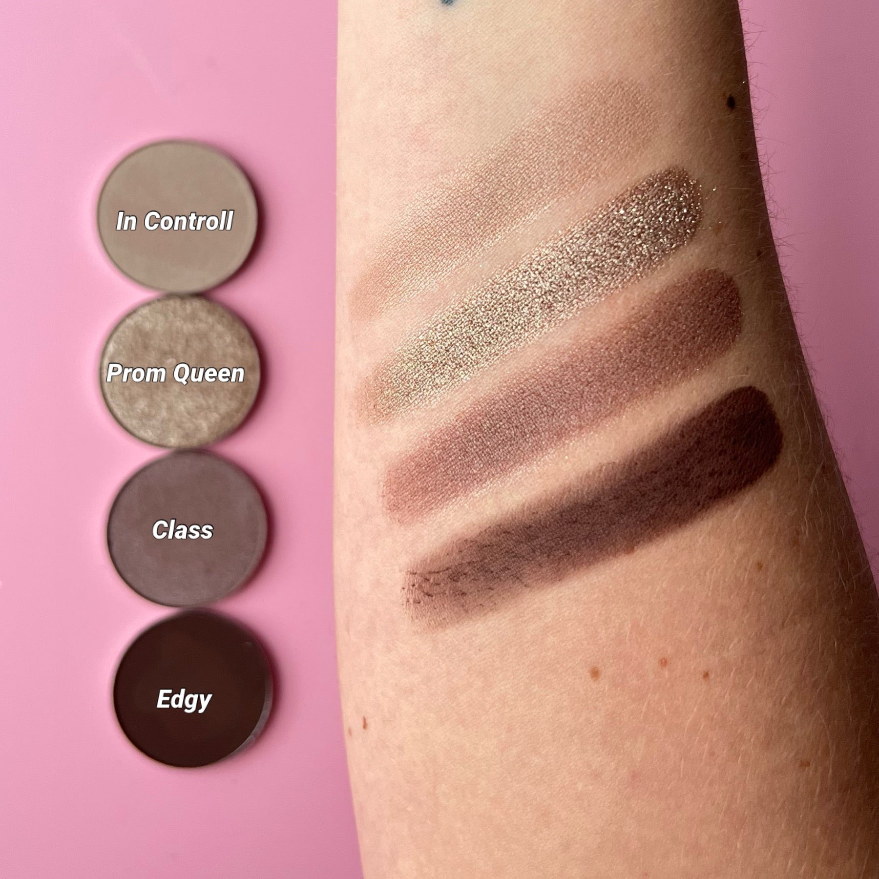 Pressed Eyeshadow Edgy