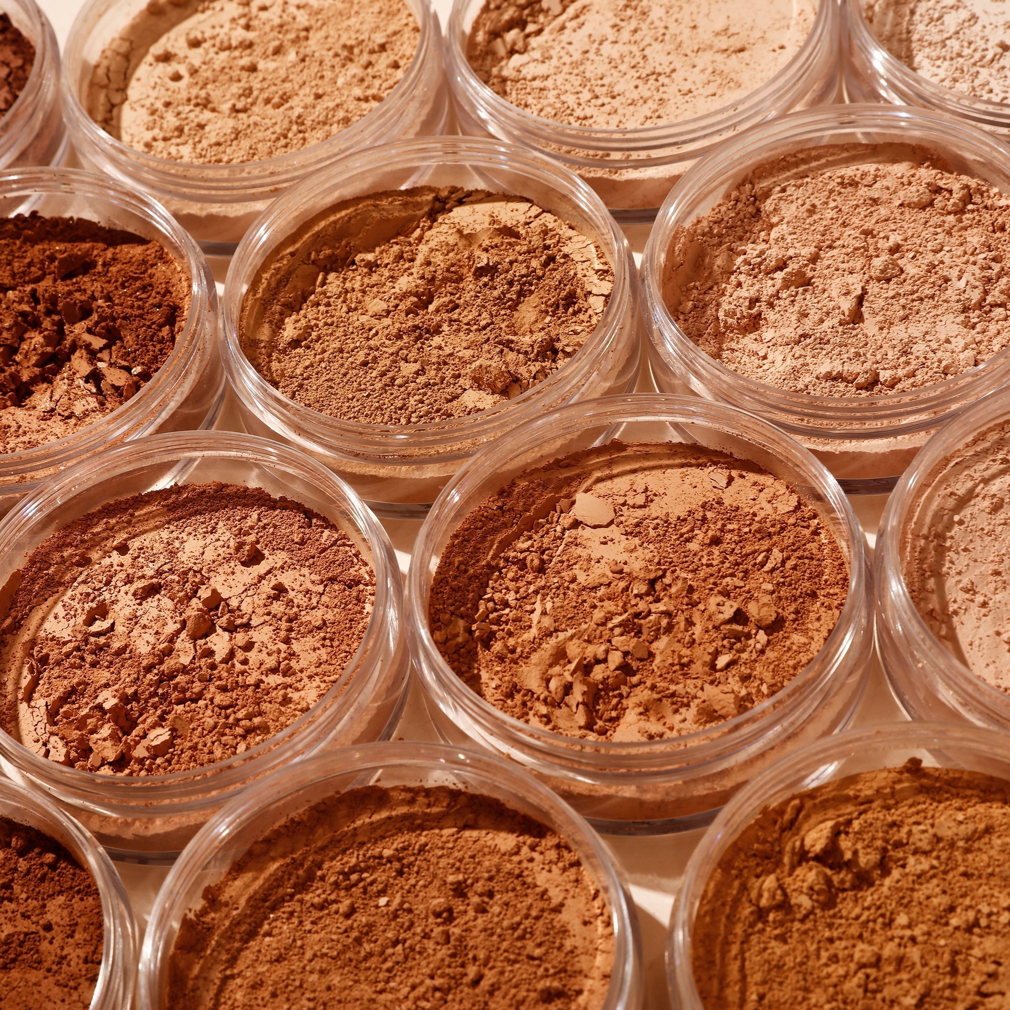 Hoe kies je de perfecte Minerale Foundation?