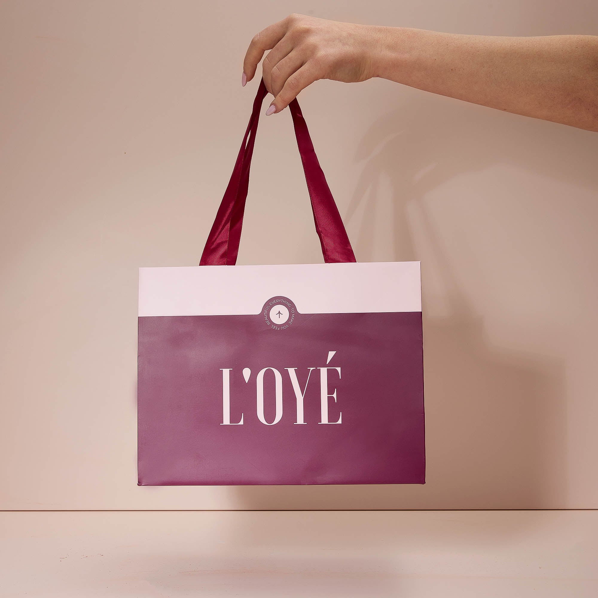 Beauty Bag Auction