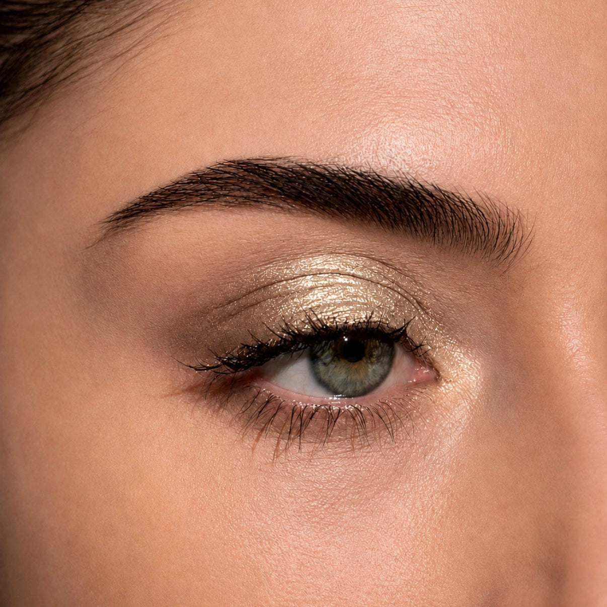 Buttachrome Eyeshadow Lumen