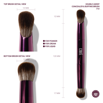 Twee kanten, één missie: een egale, frisse huid. Double Agent is jouw slimme everything-brush voor mineral concealer en baseproducten. De schuine tip werkt met vingertop-achtige precisie en is perfect voor onder de ogen en andere gerichte zones. De ronde, compacte kant bufft concealer en base naadloos in de huid voor een gelijkmatig, natuurlijk resultaat. Eén brush die corrigeert, verheldert en verzacht, zonder extra stappen.
