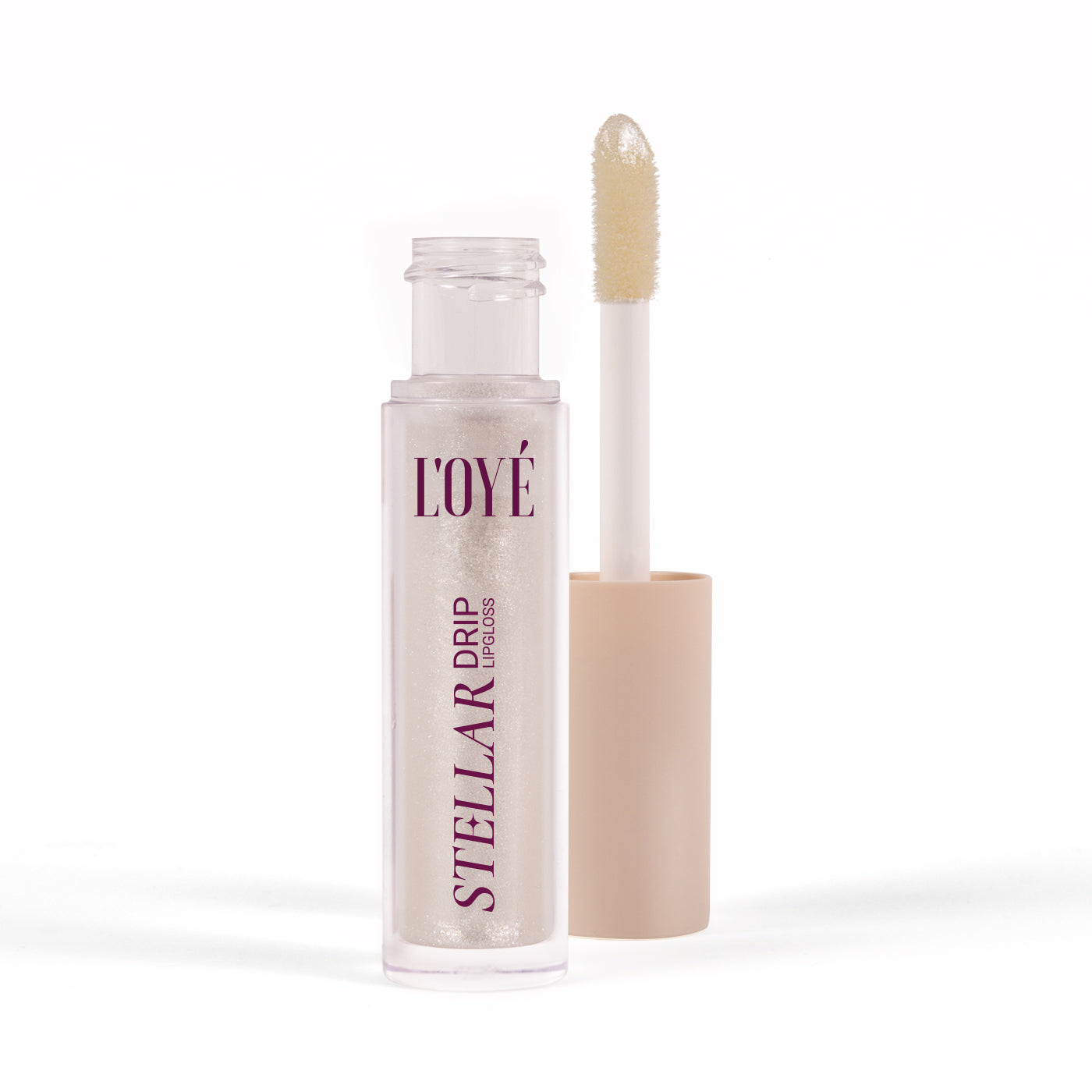 Stellar Drip Lipgloss van L'OYÉ Cosmetics is een high-shine lipgloss met een ultraglassy, juicy finish. Deze lipgloss vangt het licht vanuit elke hoek en laat de lippen direct voller, gladder en stralender ogen.