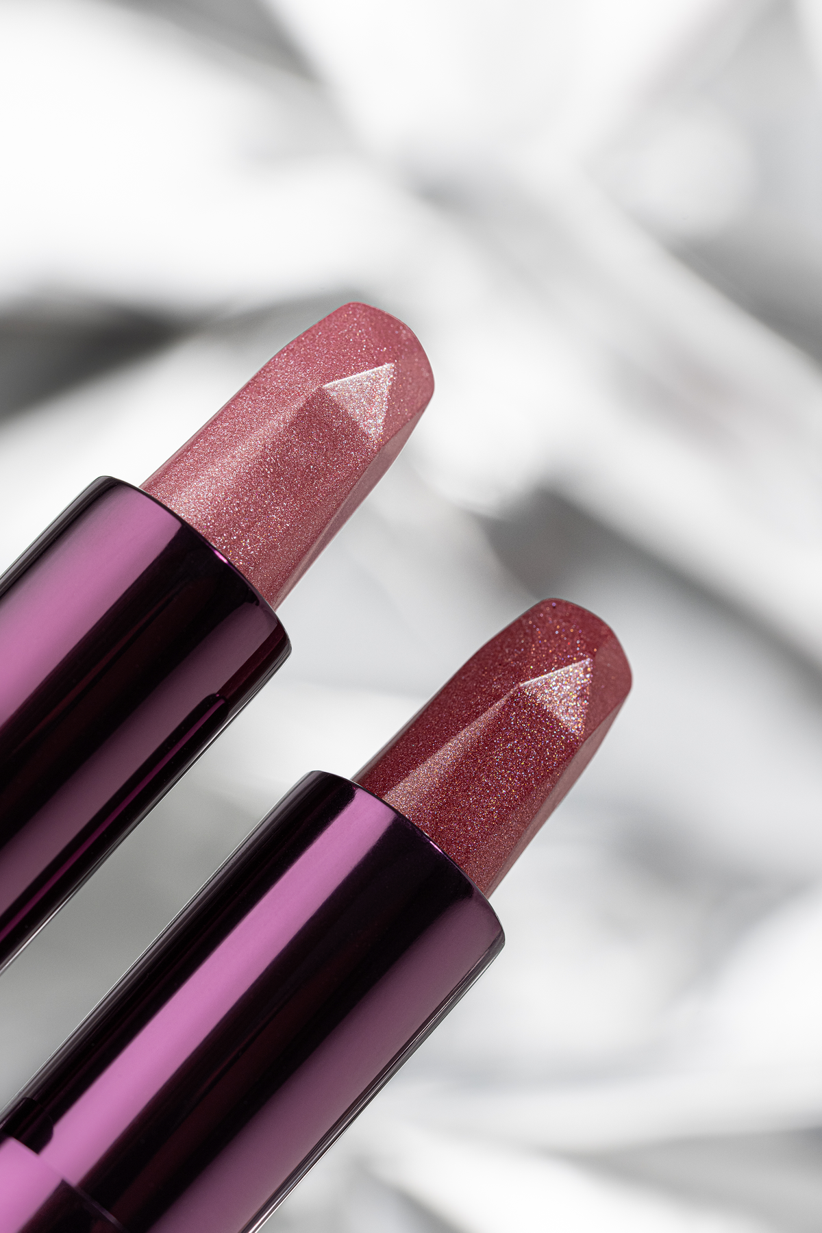 Diamond Frost Lipstick Iced Ruby