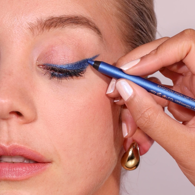 Smooth Pick-up Eyeliner Blue my Mind