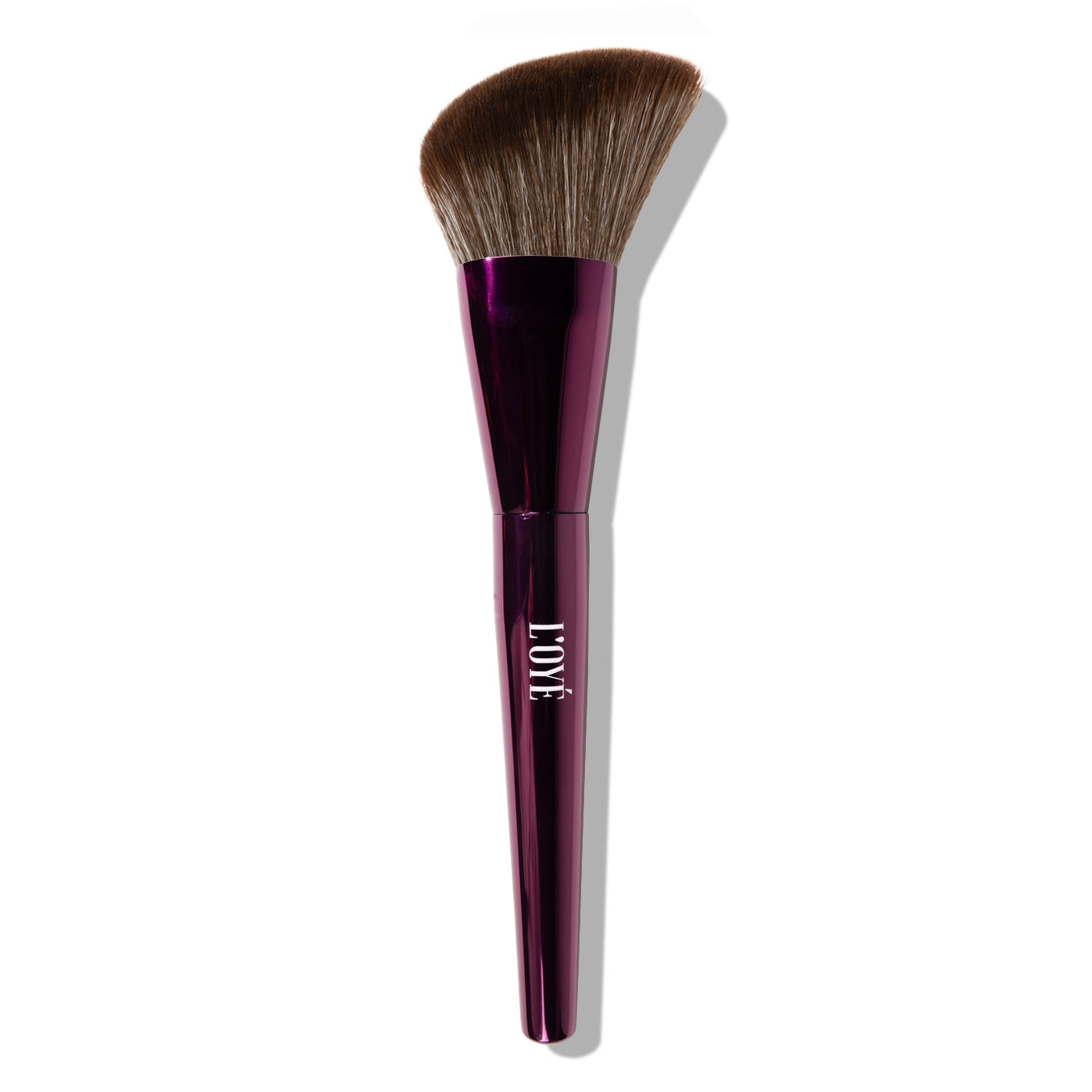 Jouw shortcut naar sculpted, sunkissed skin. F05 Glowmate brengt warmte precies daar waar de zon je zou kussen: jukbeenderen, slapen en voorhoofd.