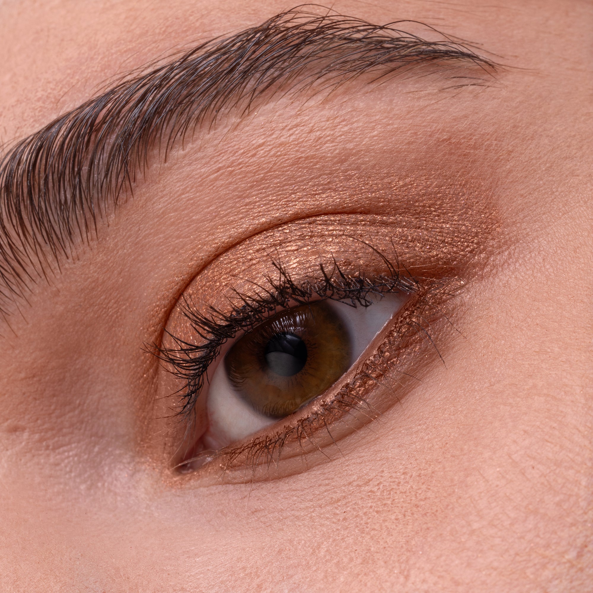 Smooth Pick-up Eyeliner Heart Of Gold