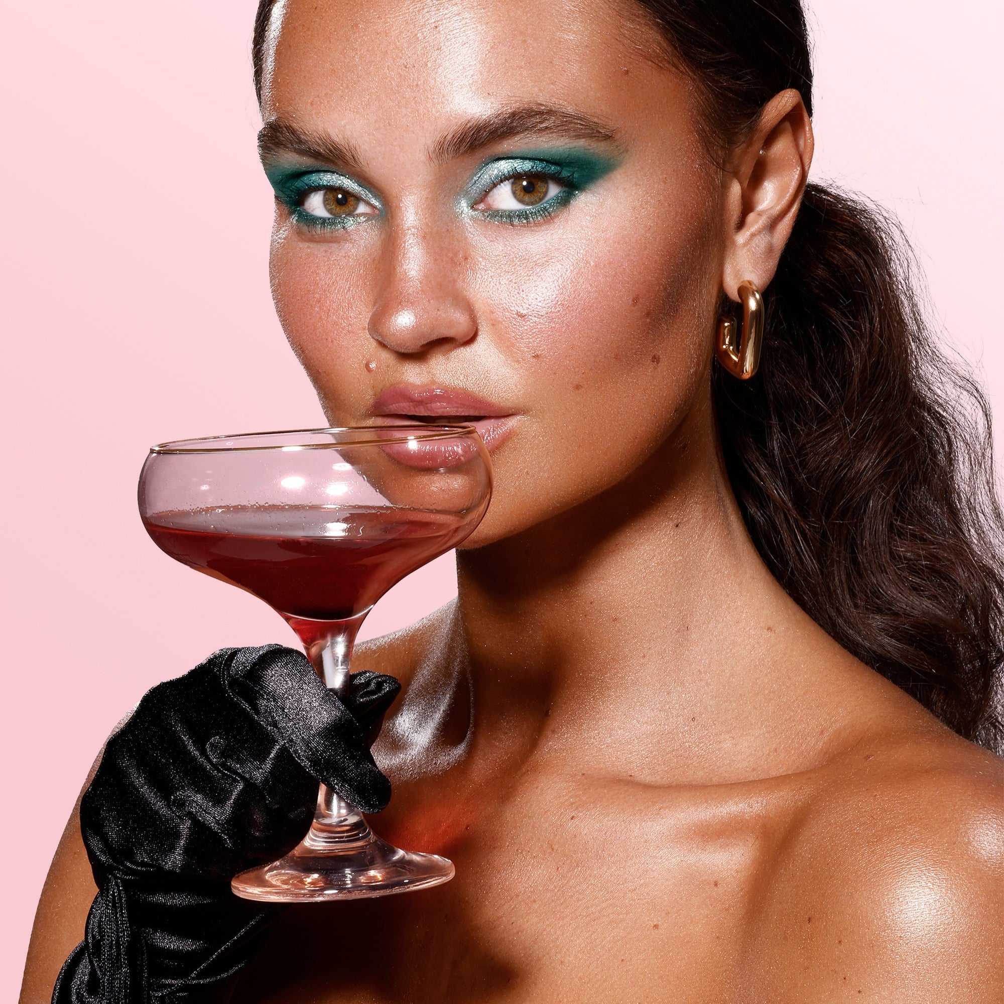 Friday Night Glam - The Full Face Experience