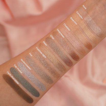 Pressed Eyeshadow Complex