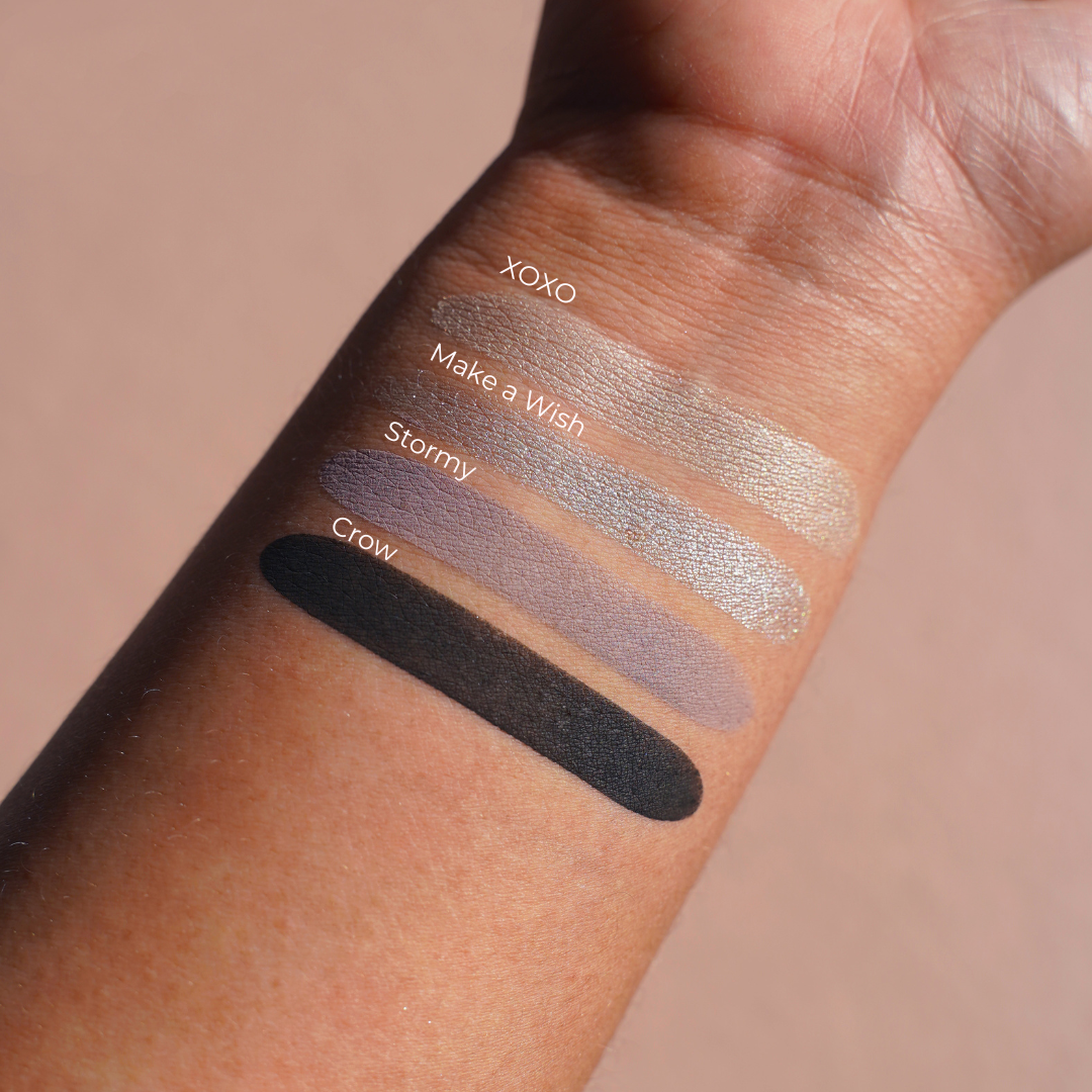 Pressed Eyeshadow Set - A Stormy Wish