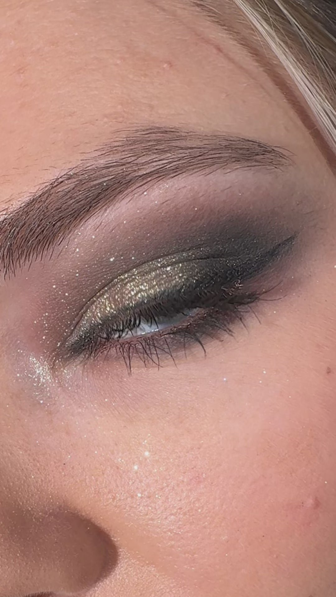 Load video: Crystal Temptation