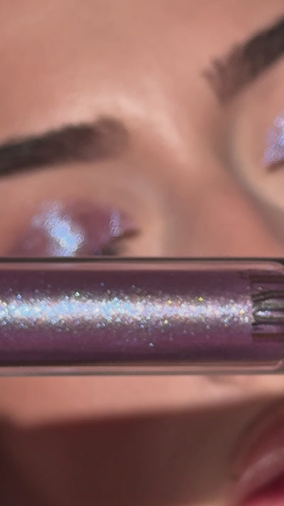 Play Liquid Eyeshadow Watch Me