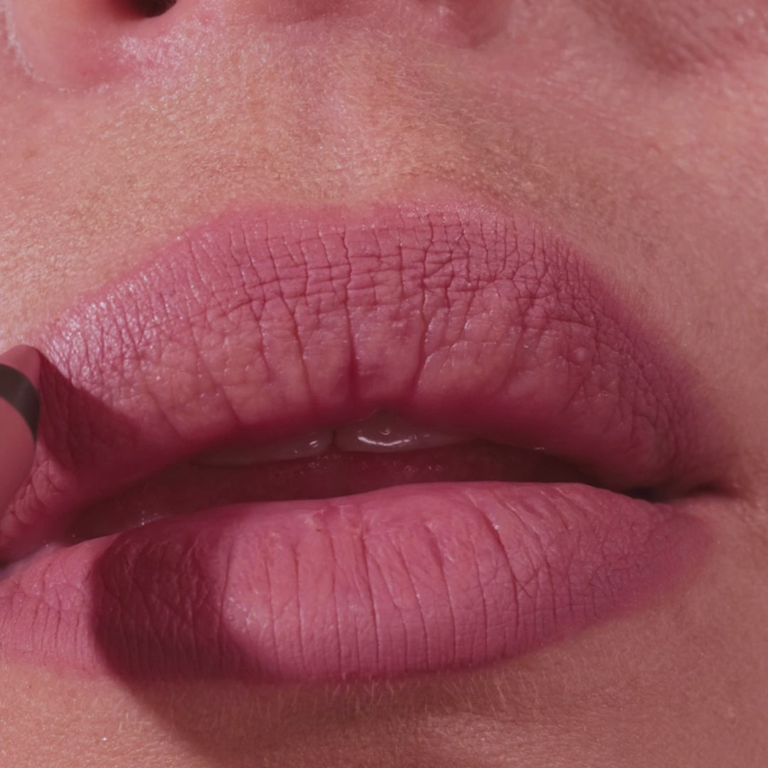 Smooth LipLiner
