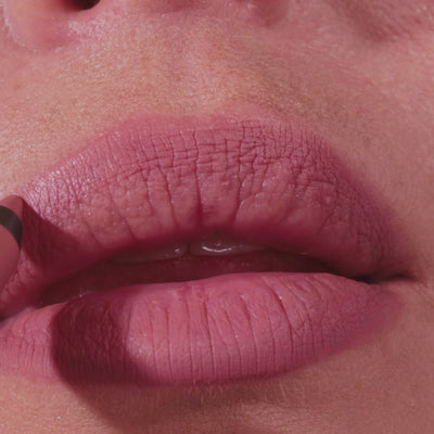 Smooth LipLiner