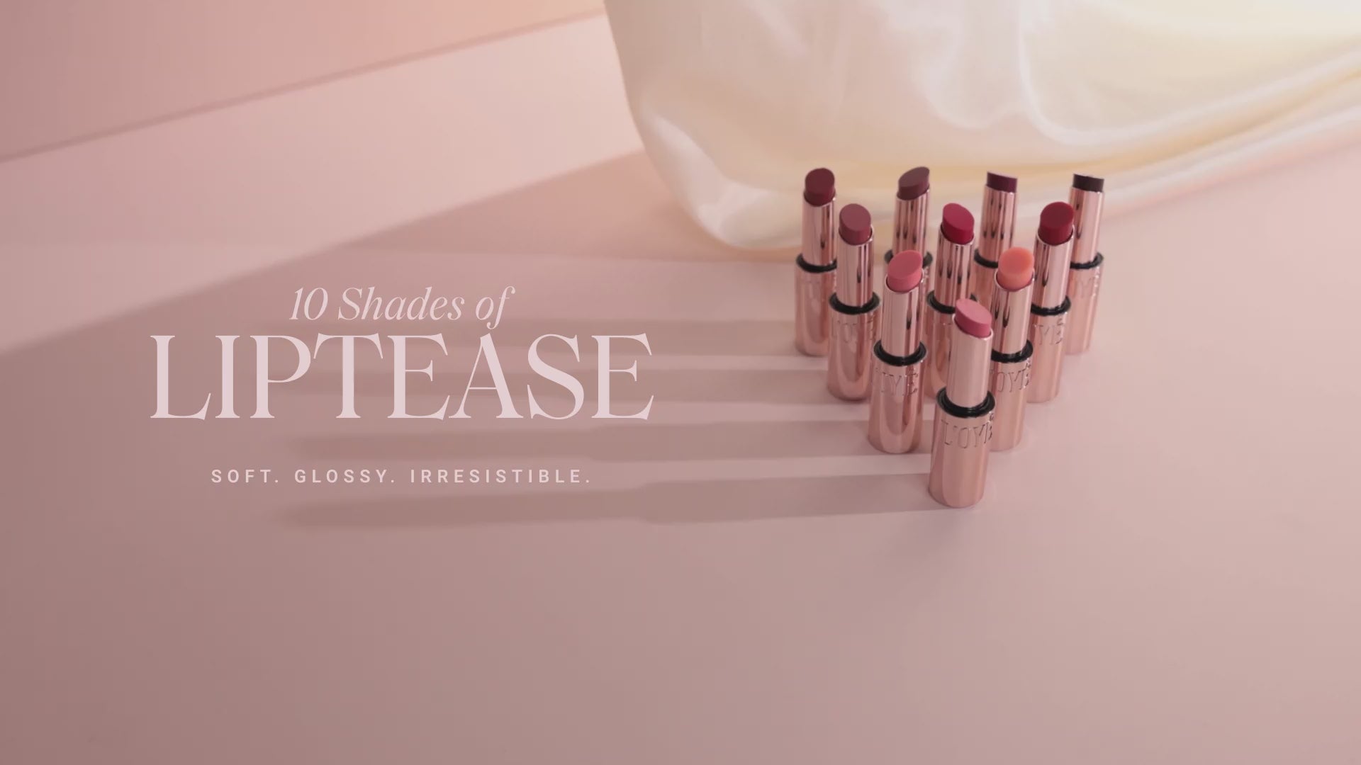Video laden: Find Your Daily Silky Gloss Balm with the New Liptease Lipbalm Collection by L'OYÉ Cosmetics
