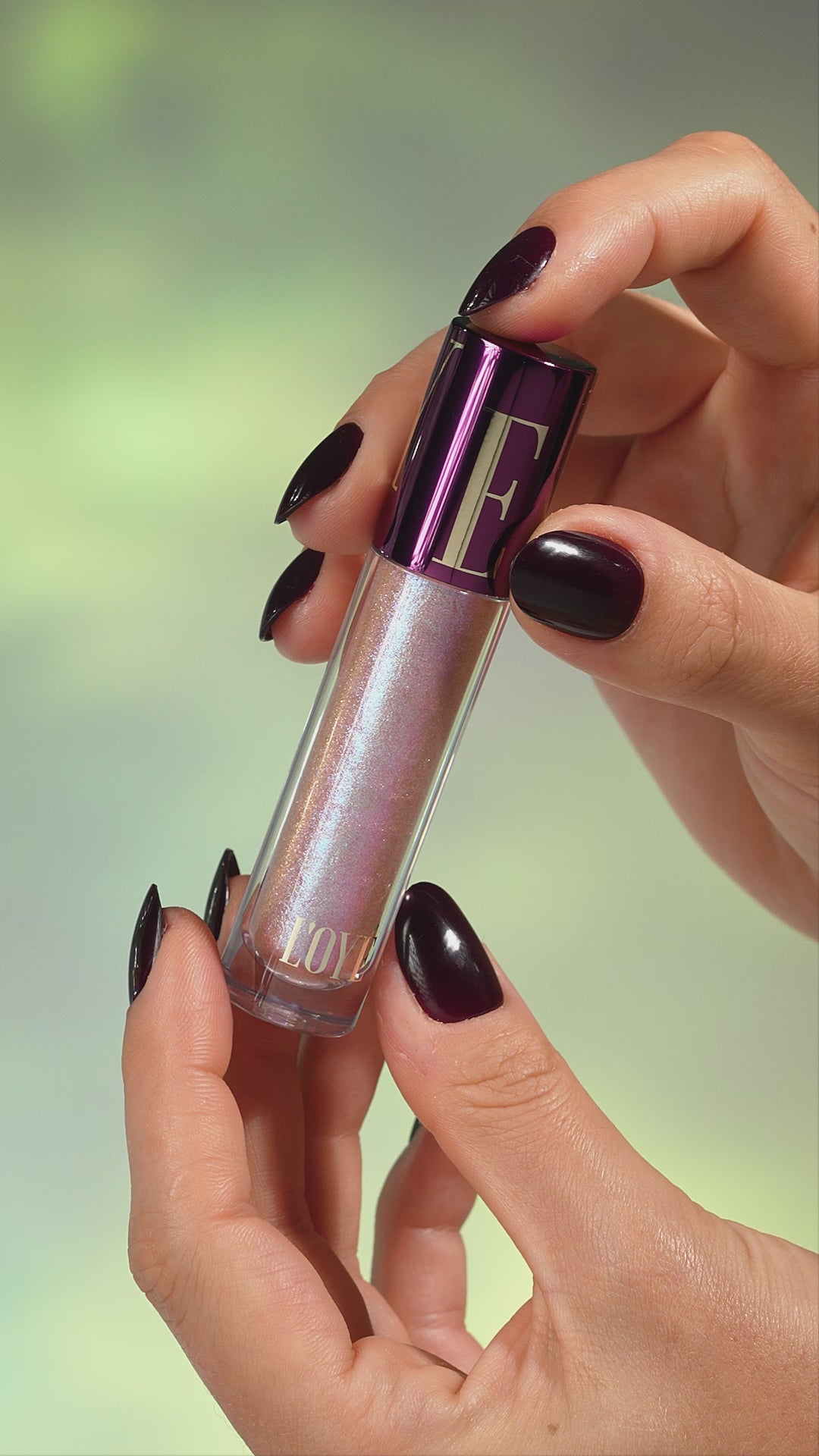 Play Liquid Eyeshadow Come Closer