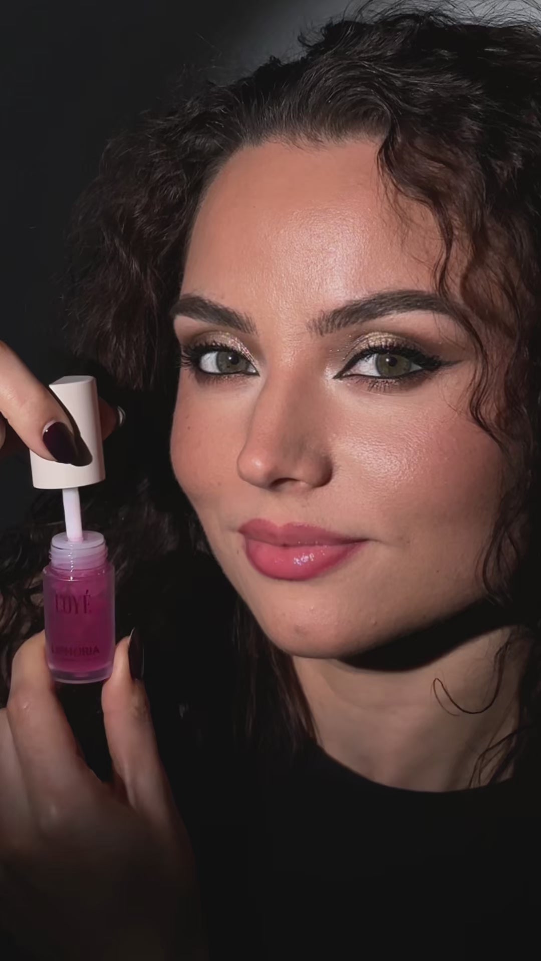 Load video: Liphoria Lip Oil Pink Rush
