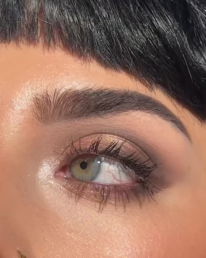 Creëer een Easy Glam Eye look met de Lovedrunk Eyeshadow Set