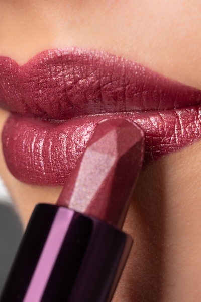 Diamond Frost Lipstick Iced Ruby