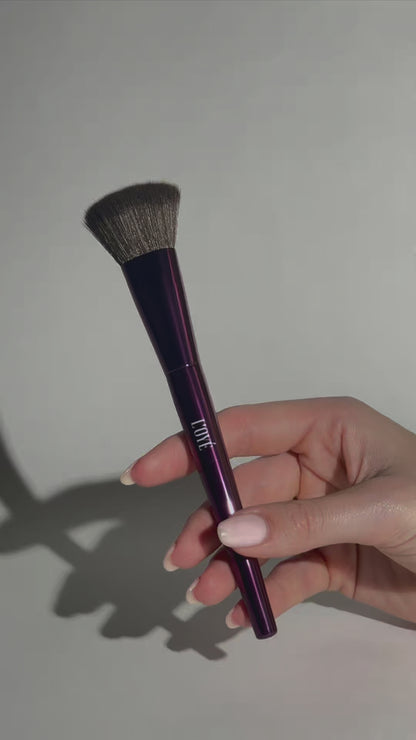 L'OYÉ Cosmetics F04 Sculptress - Bronzer & Contour Brush
