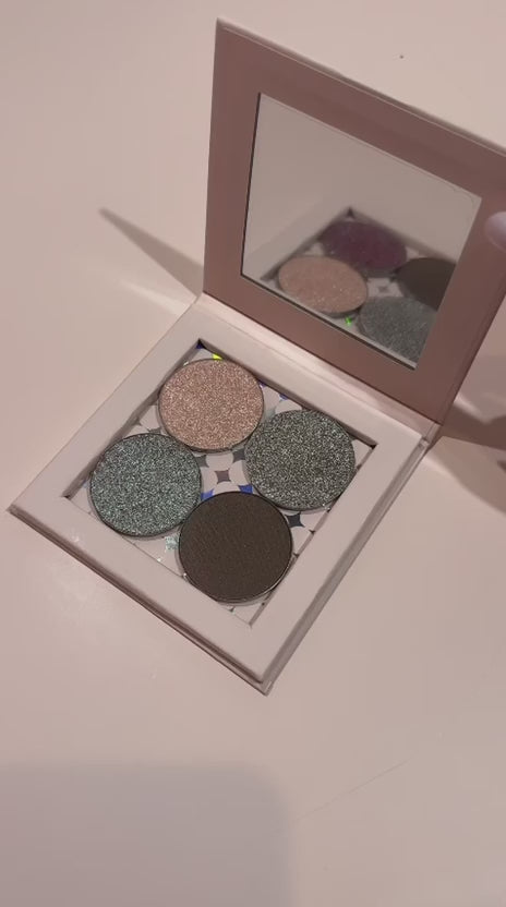 Video laden: Eyeshadow Set Desert Chrome
