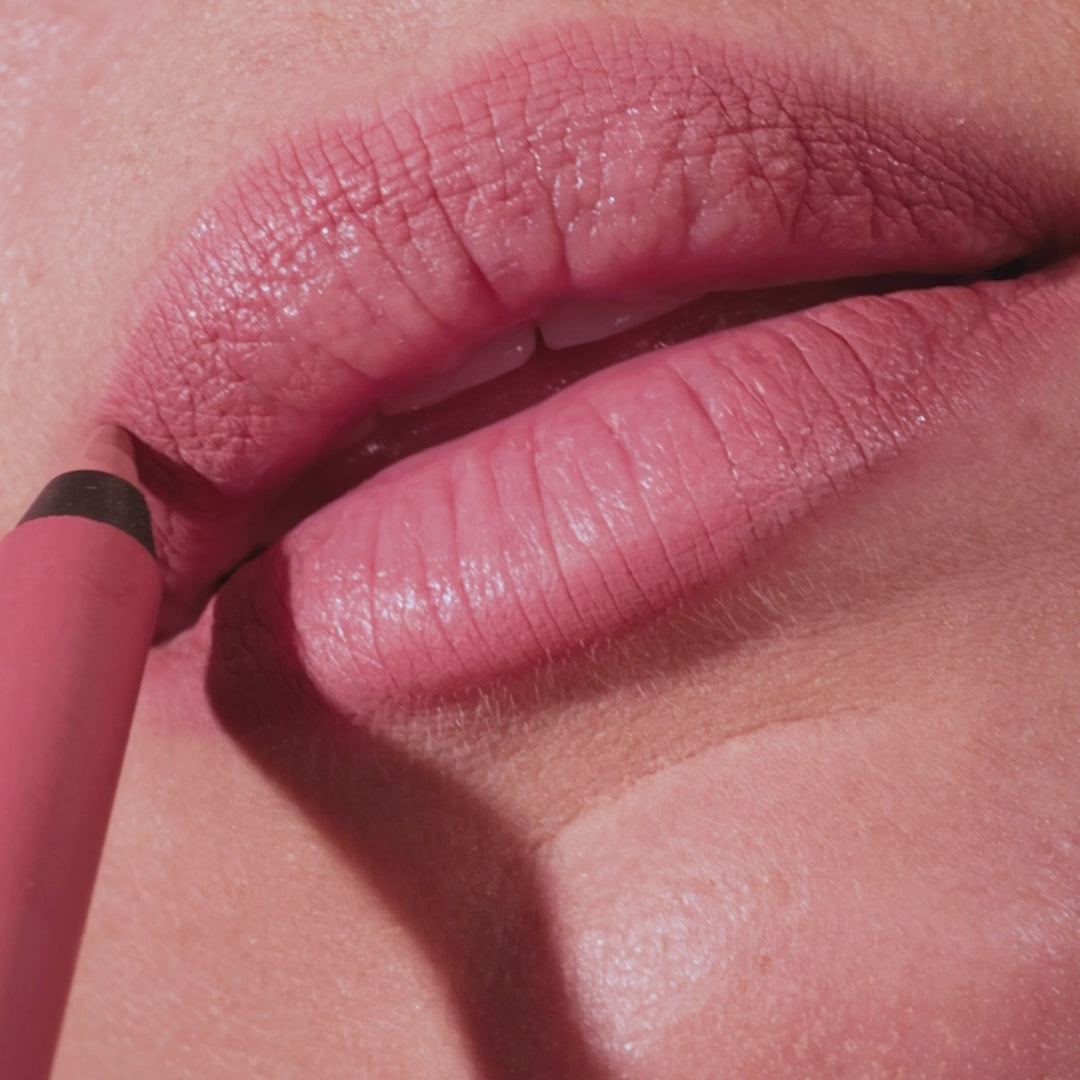 Smooth Pick-up Lipliner Drawn To You