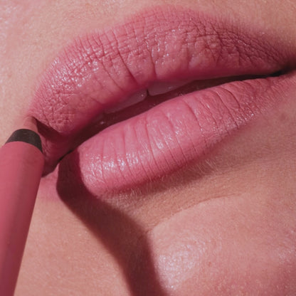 Smooth Pick-up Lipliner Drawn To You
